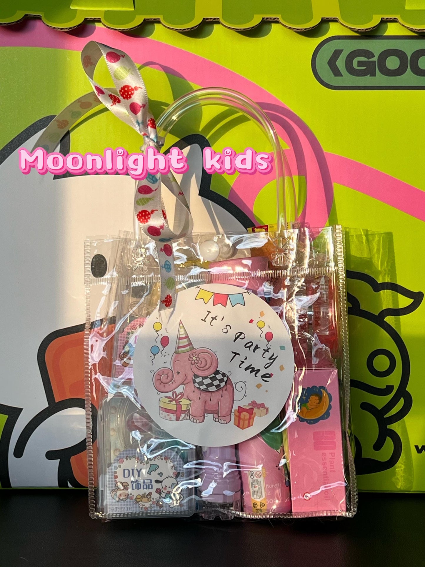Girls Goodie Bag Party Favors | Birthday Return Gifts | Cute Stationery, DIY Jewelry, Beauty Toys | Pink Kids Gift Set
