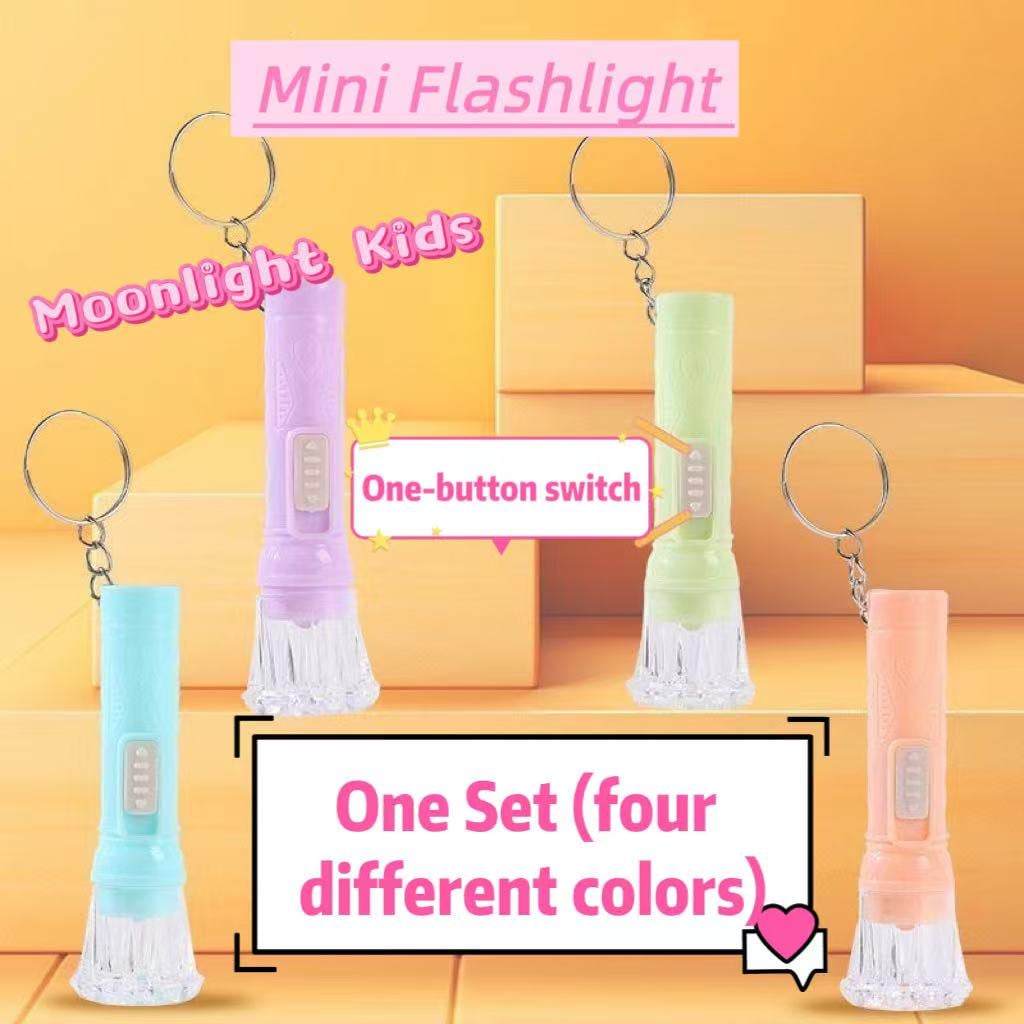 Pastel LED Mini Flashlight – 4pcs Keychain Set (Pink/Purple/Green/Blue)